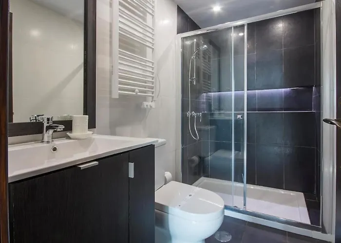 607 Gale Wi-fi, Estacionamento *